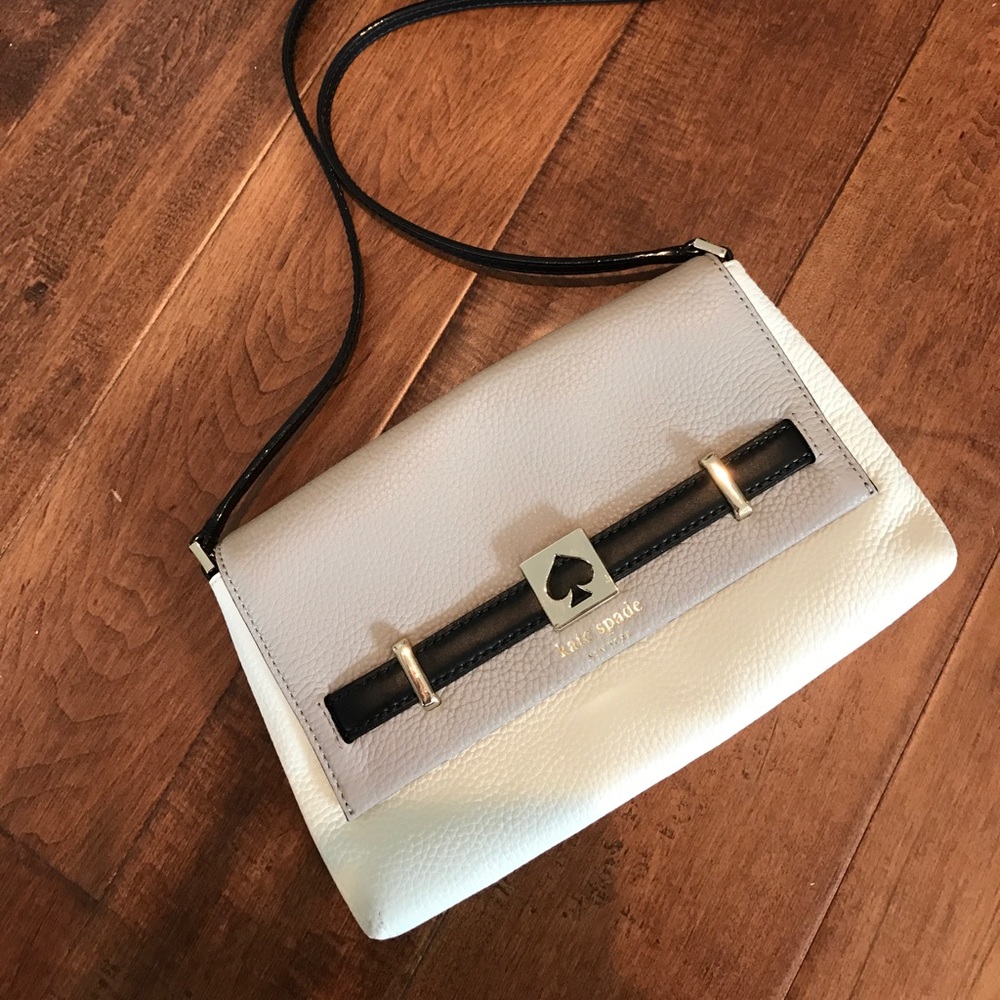 Kate spade purse
