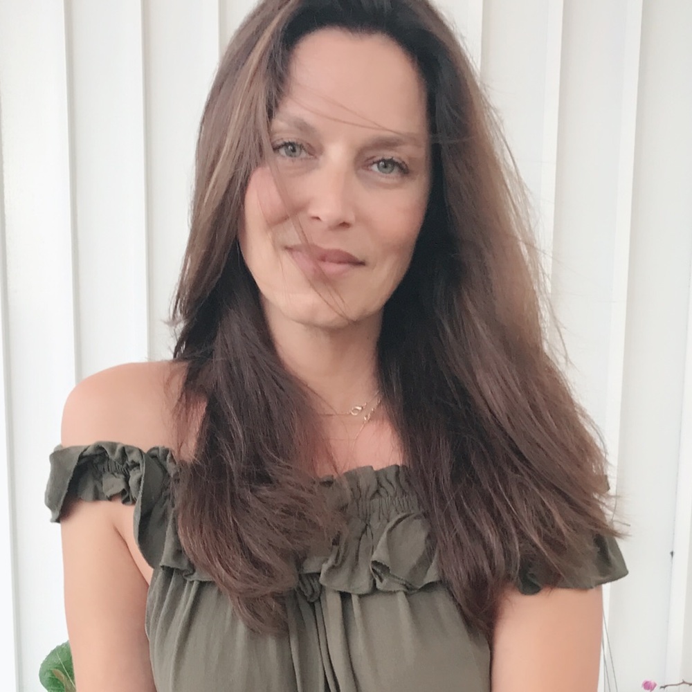 Meet your Posher, Ana