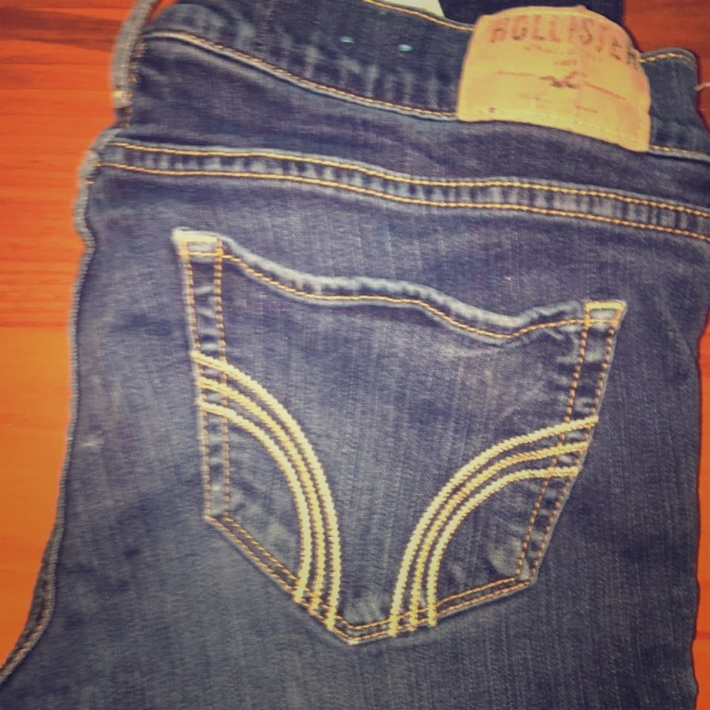 hollister jeans
