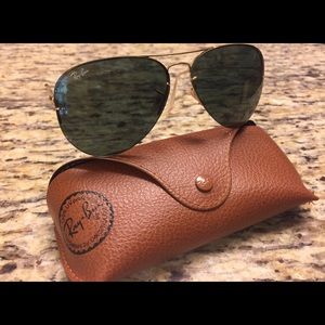 Ray-Ban Aviator Classic : Light Ray Collection