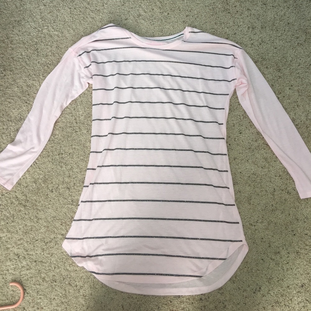 NEVER WORN VS OVERSIZED NIGHT SHIRT