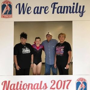 Meet your Posher, Angela