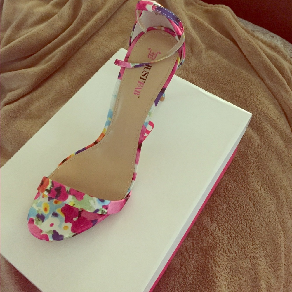 4 inch stiletto floral heel