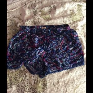 Flowy cute hollister bottoms