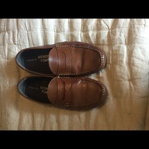 Memory foam Claiborne men's brown loafers