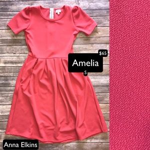 LuLaRoe Amelia