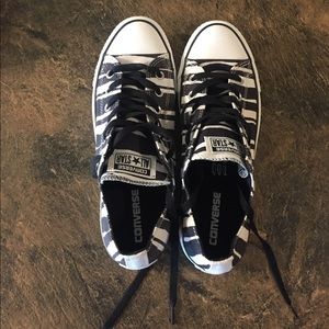 Zebra converse