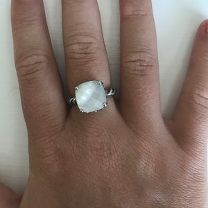 Pandora Ring- Perfect Condition w/ Ring box