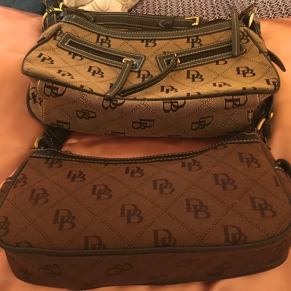 Dooney and Bourne small handbags. - Picture 1 of 1
