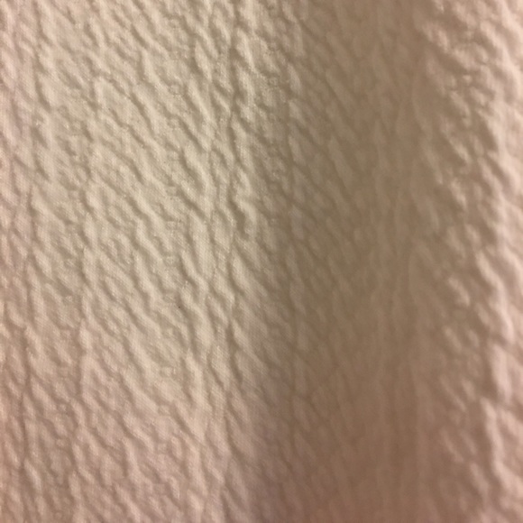 Long Sleeve Crop Top - Picture 4 of 4