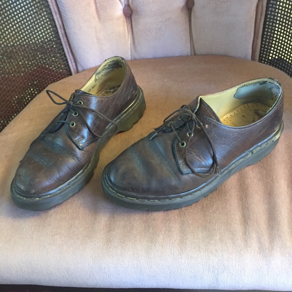 brown Dr. Martens oxfords