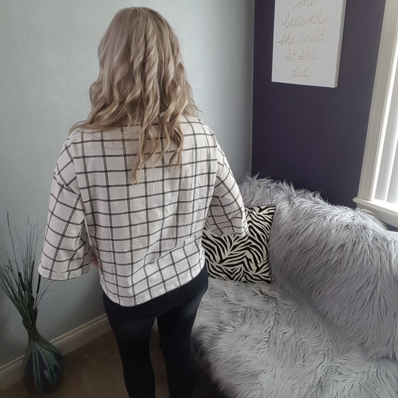 Chic One - Picture 3 of 6