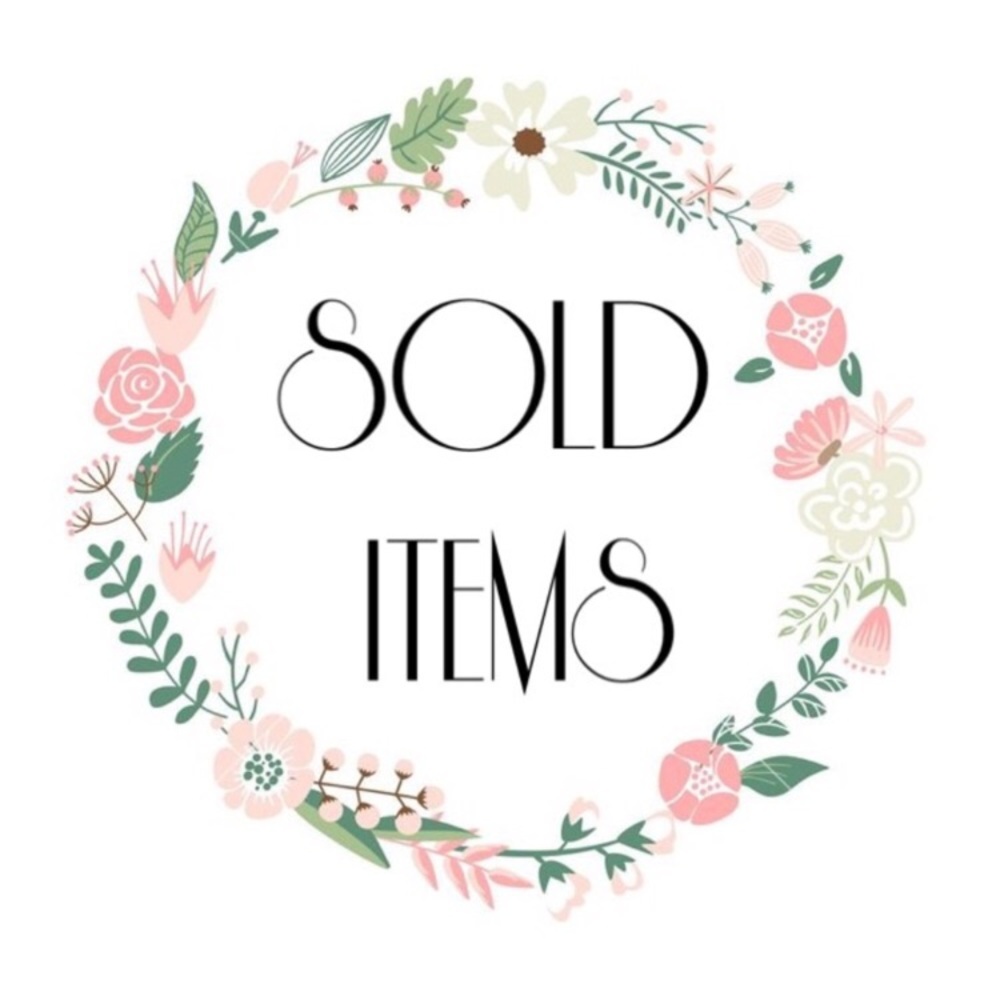 🌺 Sold 🌺