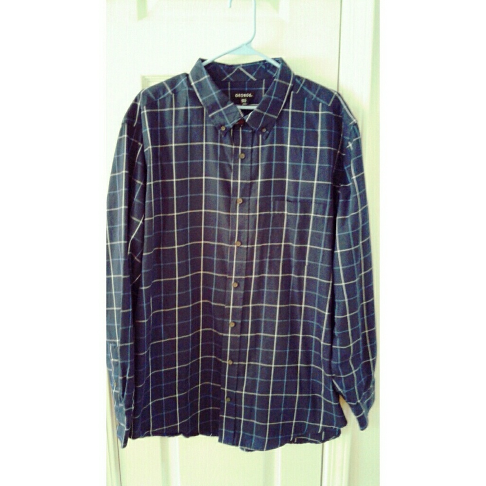 Men's 2XL 50 -52 long sleeved button down shirt.