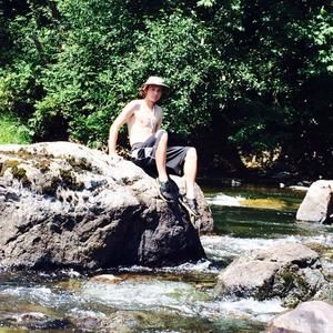 Meet your Posher, Conner