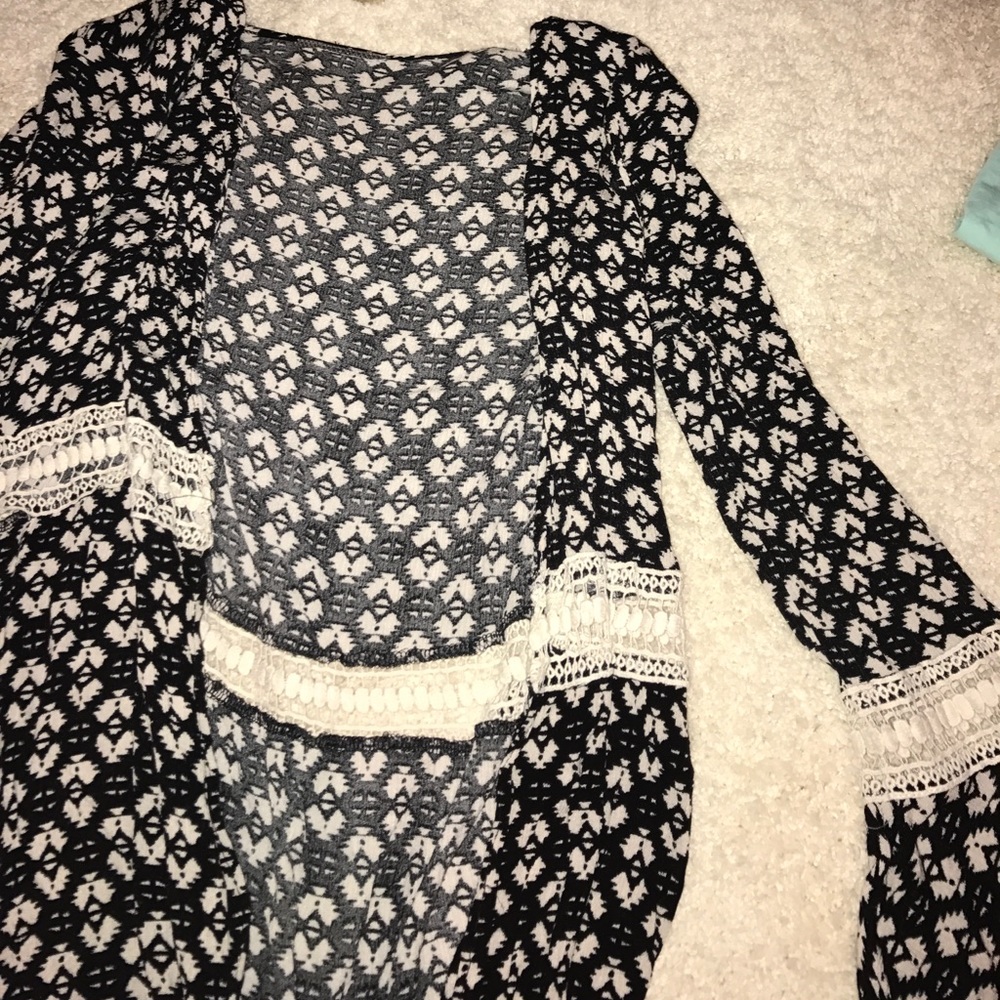 patterned cardigan