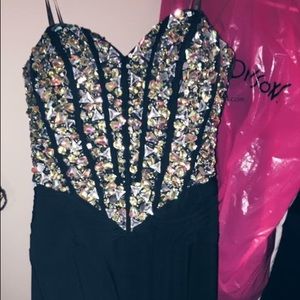 Black prom dress sweetheart style size 4