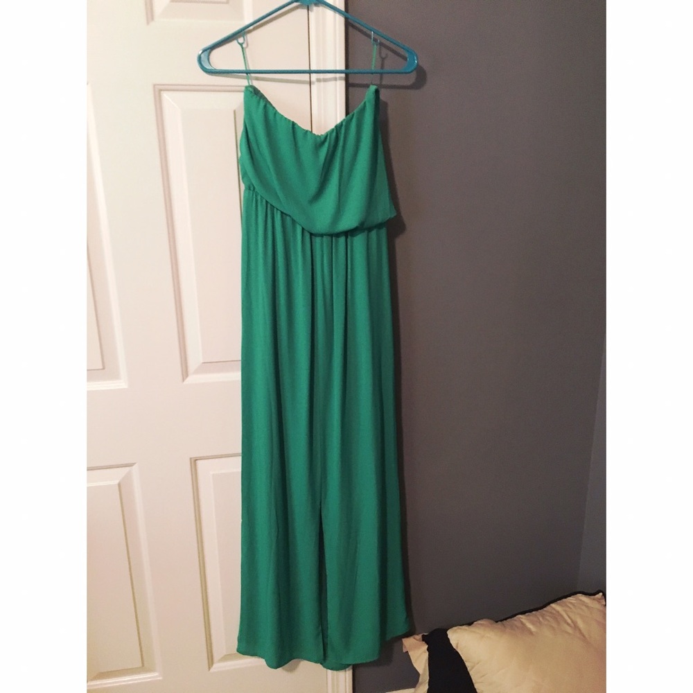 Emerald green maxi dress MOTIVATED TO SELL