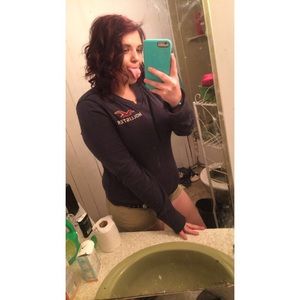 Meet your Posher, Victoria