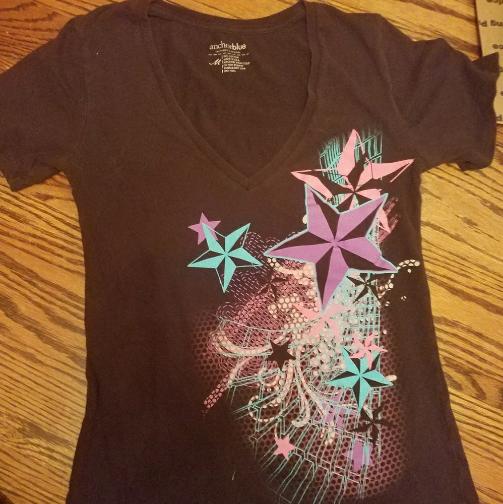 Woman's tee