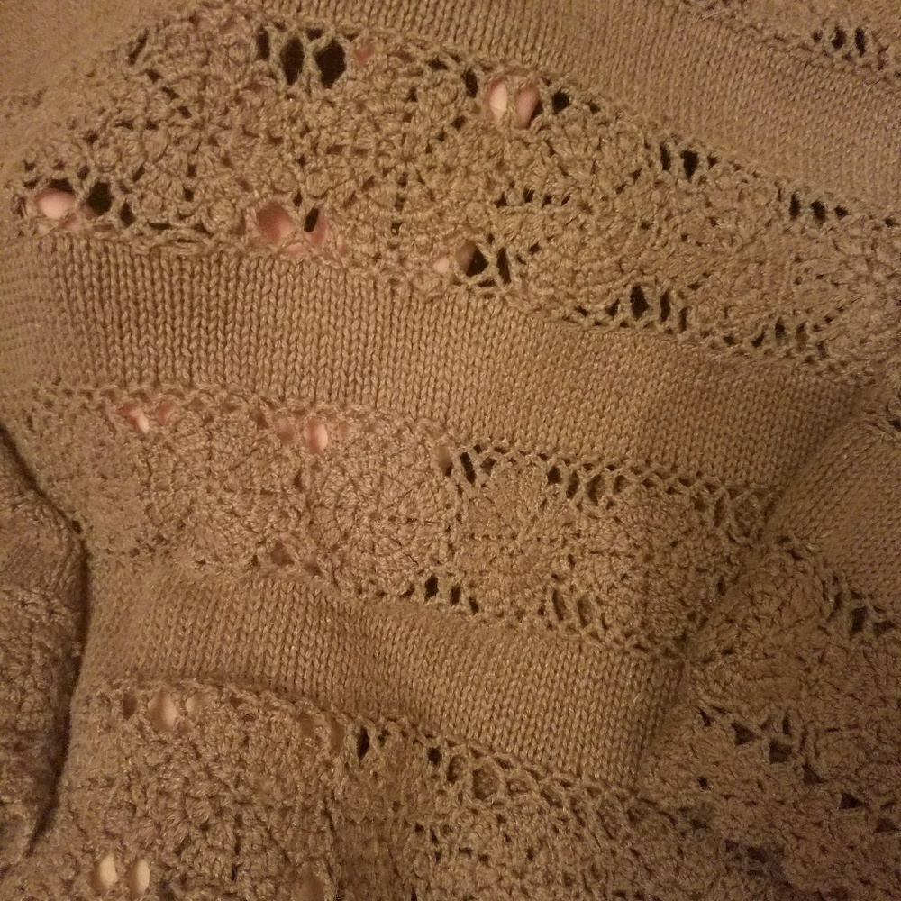 Shirt - Picture 3 of 3