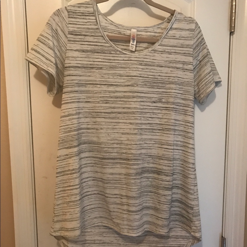 LulaRoe Classic T