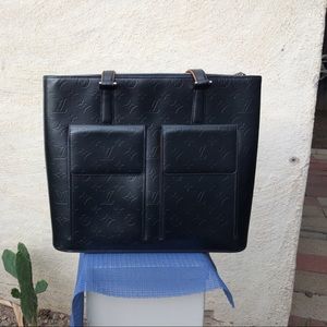 Absolute Gorgeous Authentic Louis Vuitton Tote