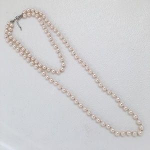 Pearl necklace