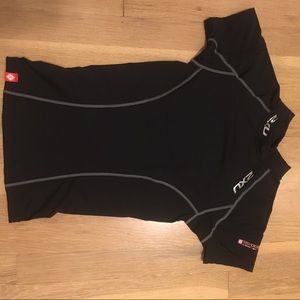 Womens 2XU Rash Guard