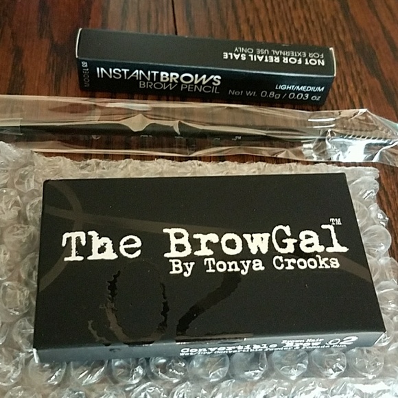 Other - NIB The BrowGal convertible brow 02 with spoolieaw