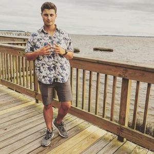 Meet your Posher, Donnie