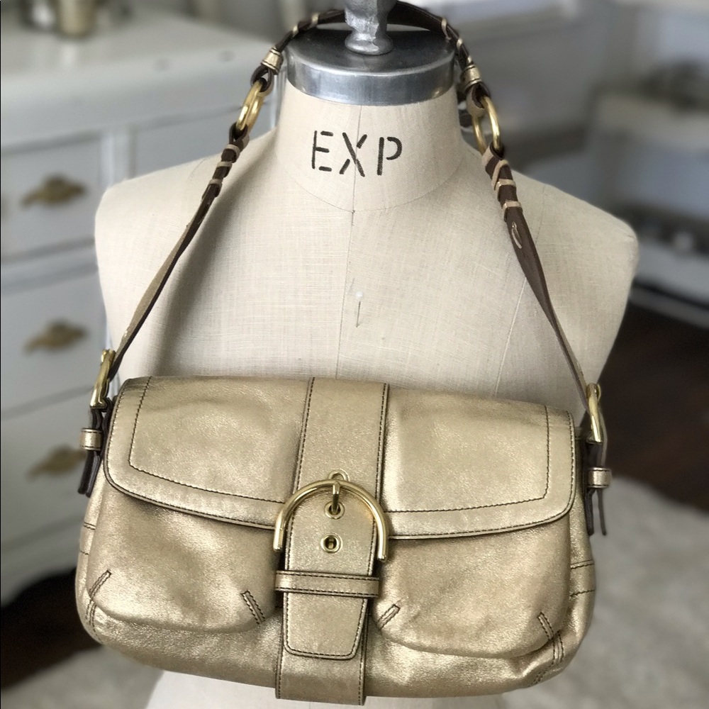 Absolutely gorgeous, soft gold leather, Coach bag.