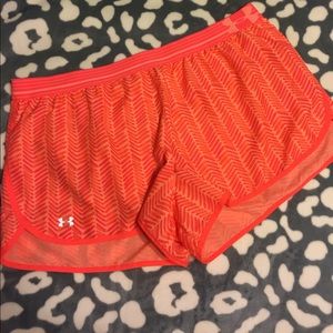 UNDER ARMOUR workout shorts XL
