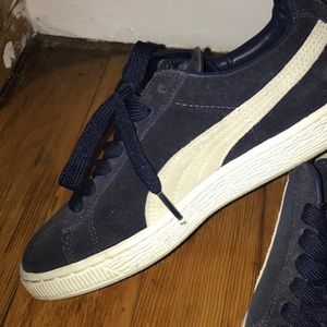 Navy Puma Classic Shoes