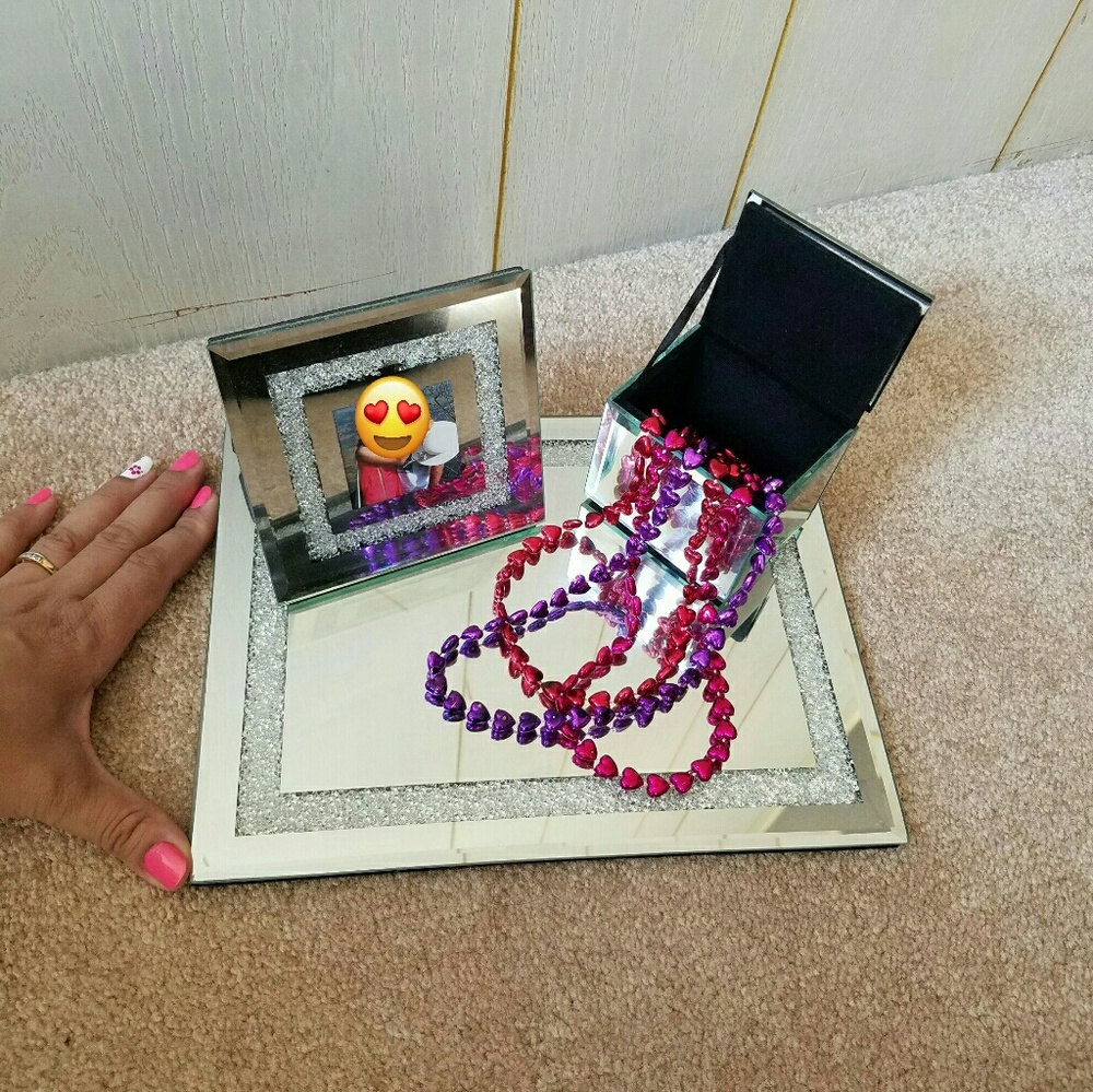 Photo frame decor - Picture 2 of 3
