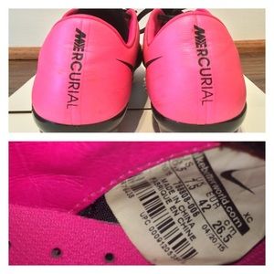 NIKE Mercurial Women's Soccer Cleats, Size 8.5