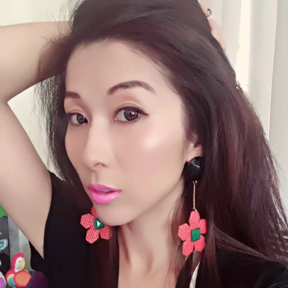 DEWE earrings