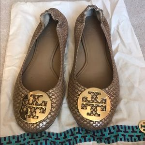 ***DISCOUNT  SHIPPING** Tory Burch Nude Flats