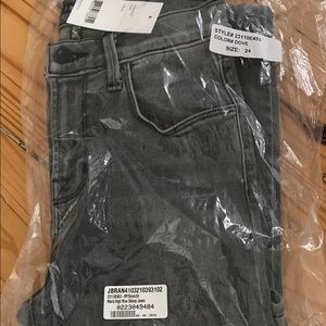 NWT J brand Maria dove grey jeans