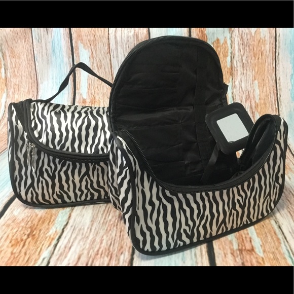 Cosmetic Makeup Toiletry Bag - Picture 5 of 7