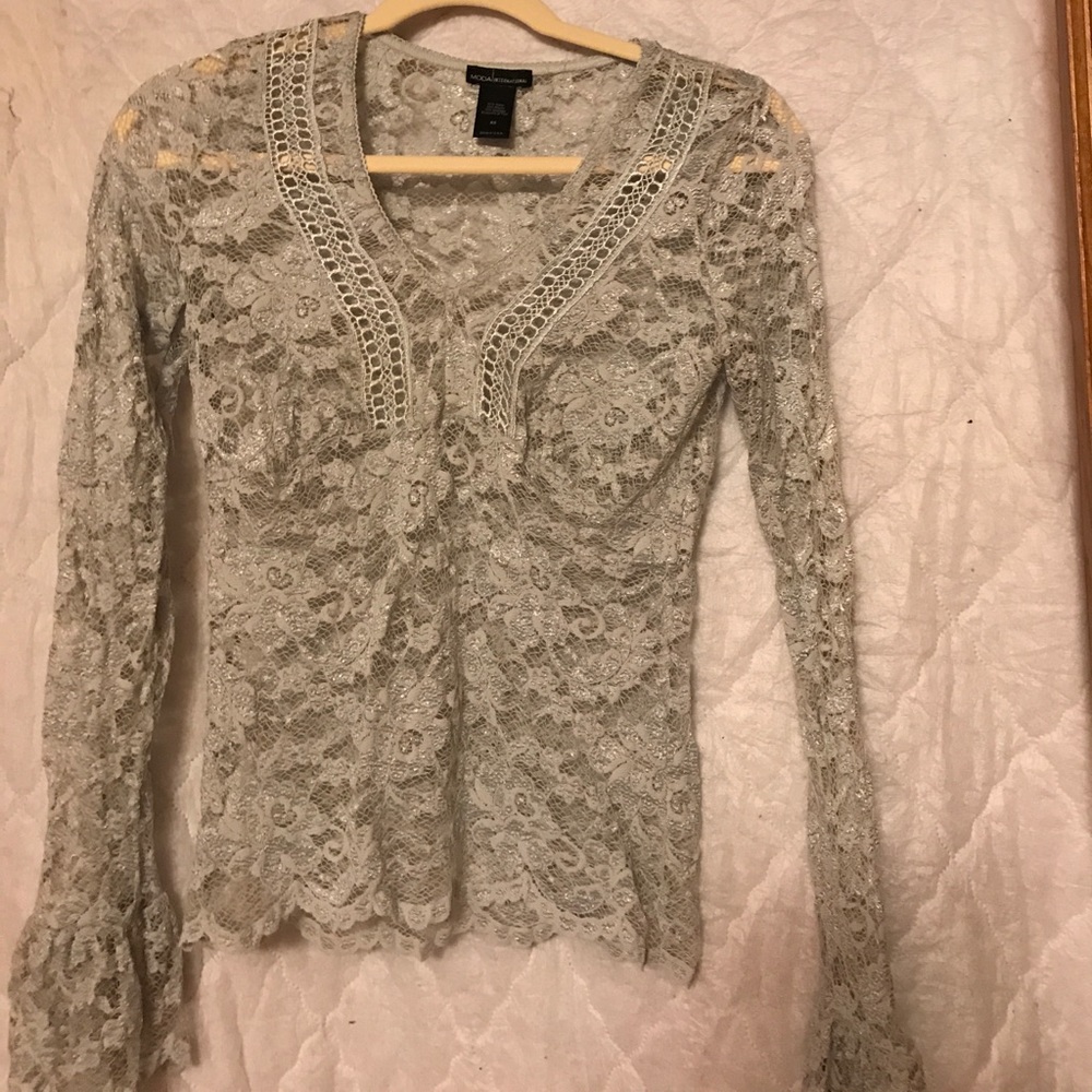 Lace knit top