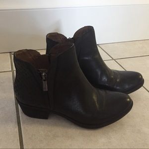 Lucky Brand black leather ankle boots