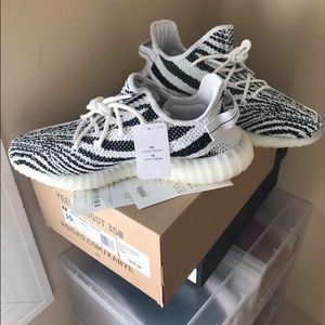 Yeezy Boost 350 V2 "Zebra"
