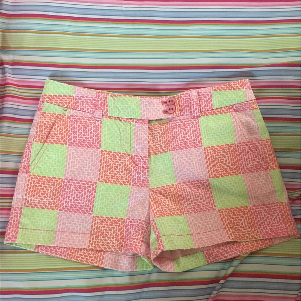 Vineyard Vines Shorts Size 2