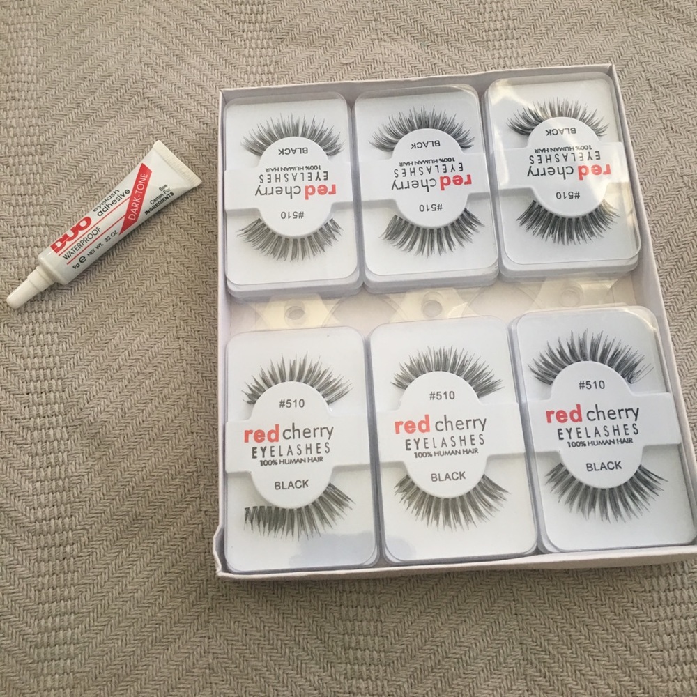 12 pairs of false eyelashes w/ FREE glue
