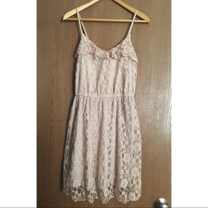H&M Light Tan Lace Dress