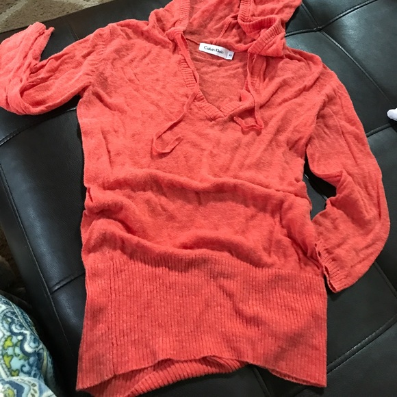 Calvin Klein Coral Sweater - Picture 1 of 2