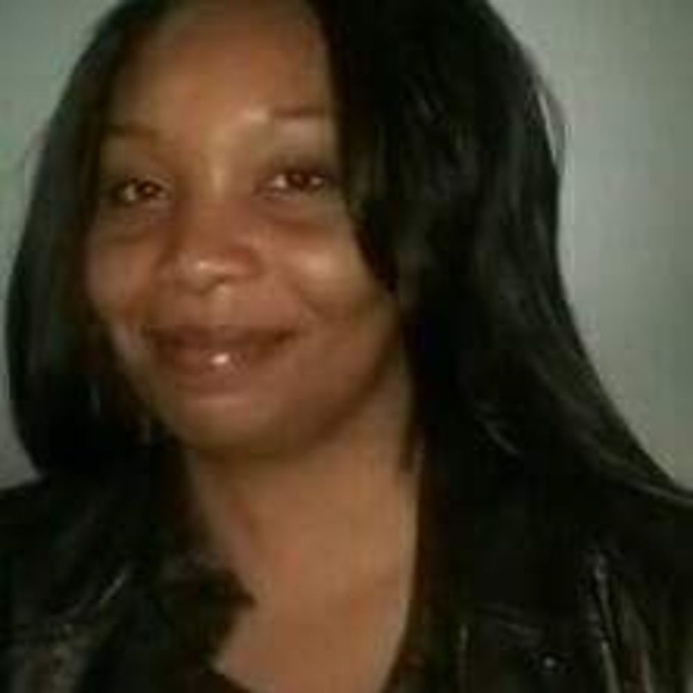 Meet your Posher, Camille