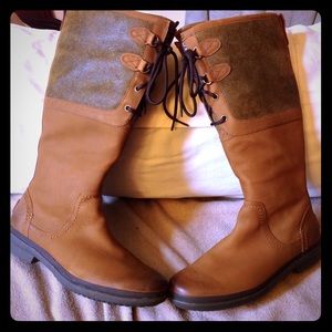 Weekend sale❗️UGG ELSA WATERPROOF BOOT AUTHENTIC