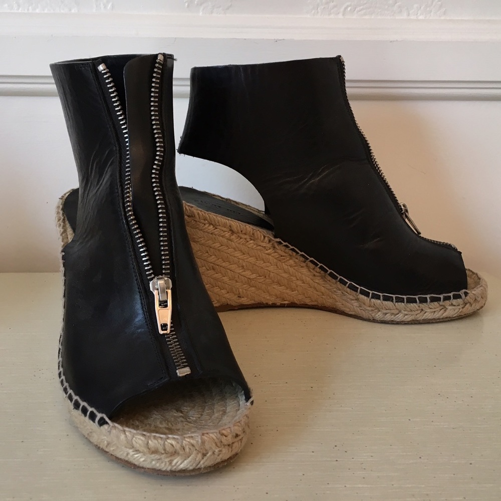 Céline black zipper wedges
